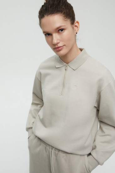 Толстовка женская из хлопка с отложным воротником