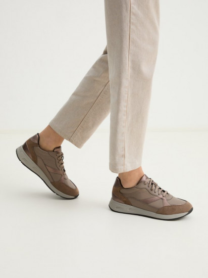 Кроссовки женские