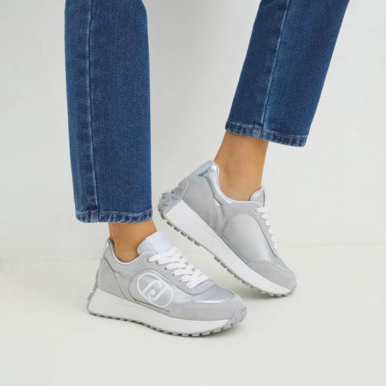 Кроссовки женские