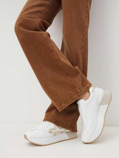 Кроссовки женские