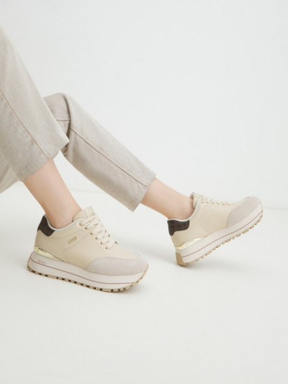 Кроссовки женские