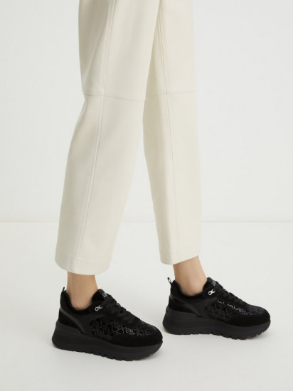 Кроссовки женские