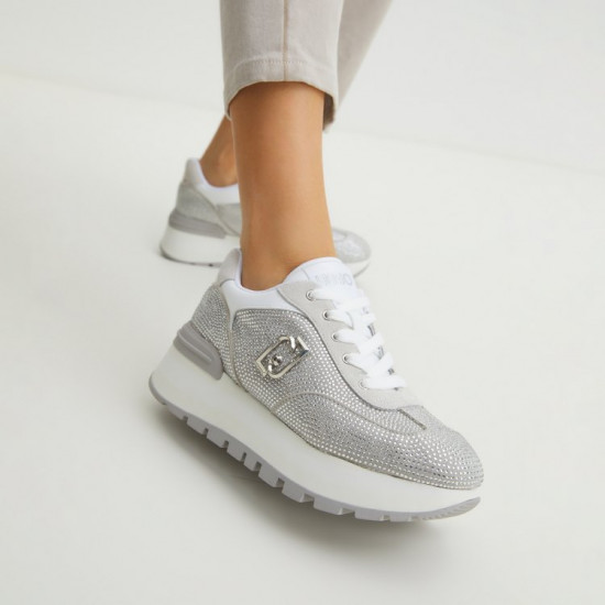 Кроссовки женские