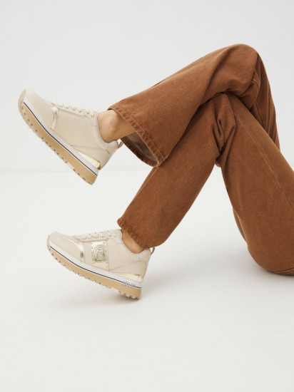 Кроссовки женские