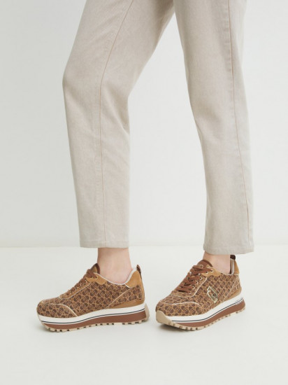 Кроссовки женские