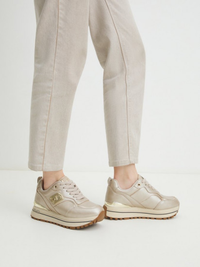 Кроссовки женские