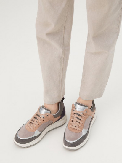 Кроссовки женские