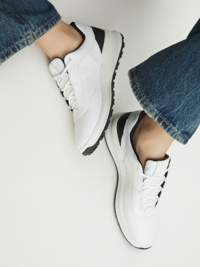 Кроссовки женские