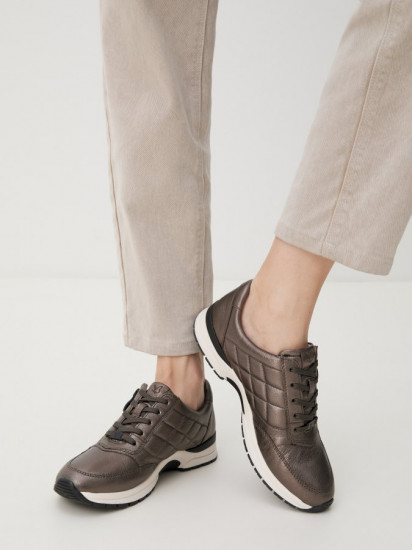 Кроссовки женские