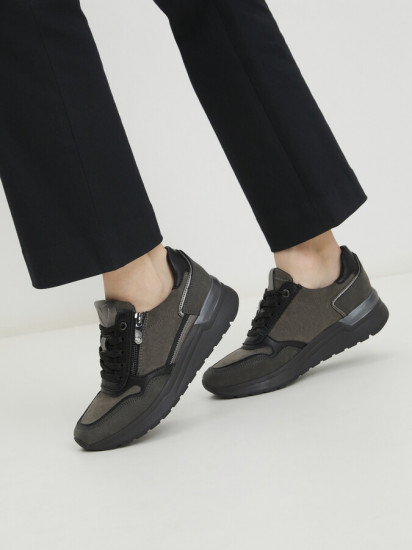 Кроссовки женские