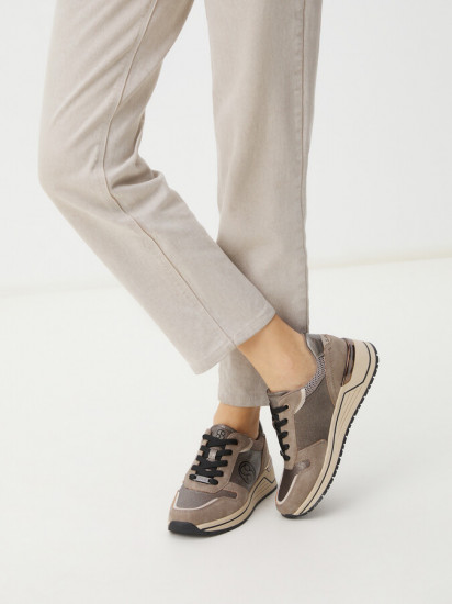 Кроссовки женские