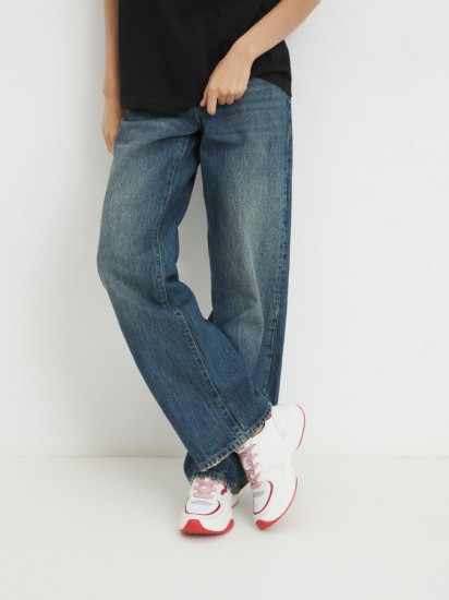 Кроссовки женские