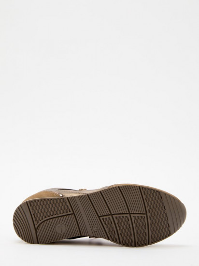 Кроссовки женские