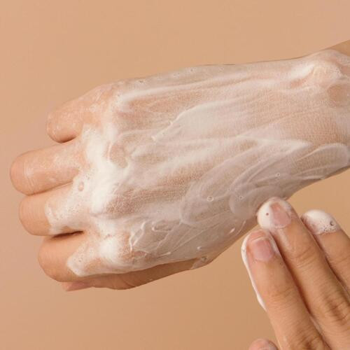 Пенка для умывания «Daily-C foam cleanser»