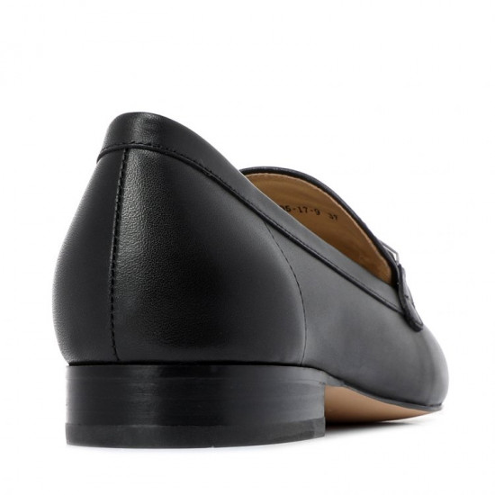 Лоферы женские