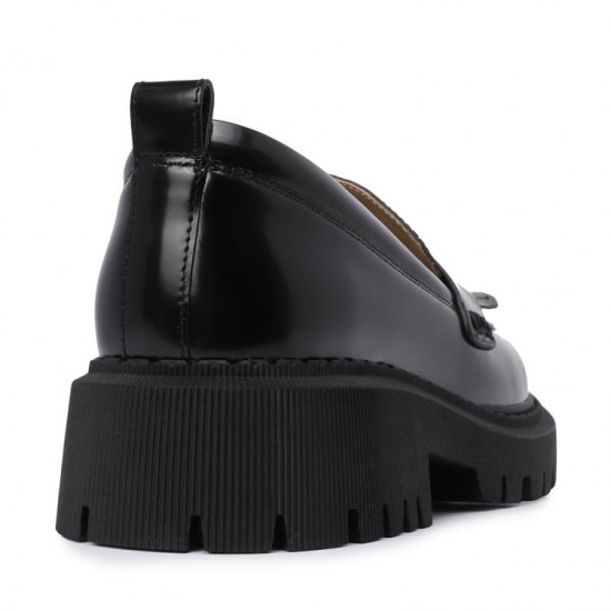 Лоферы женские