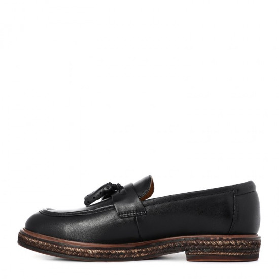 Лоферы женские