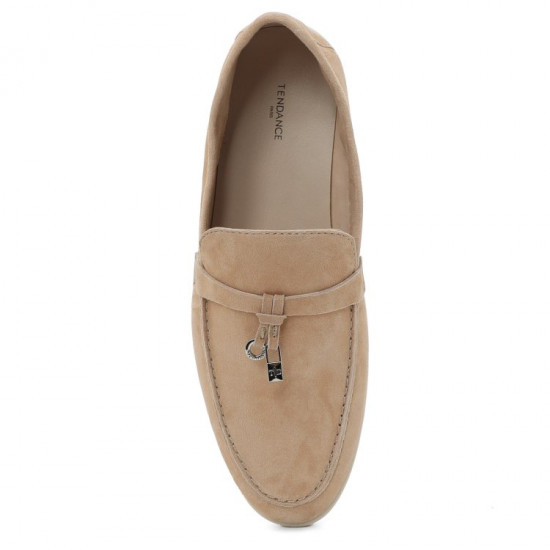 Лоферы женские