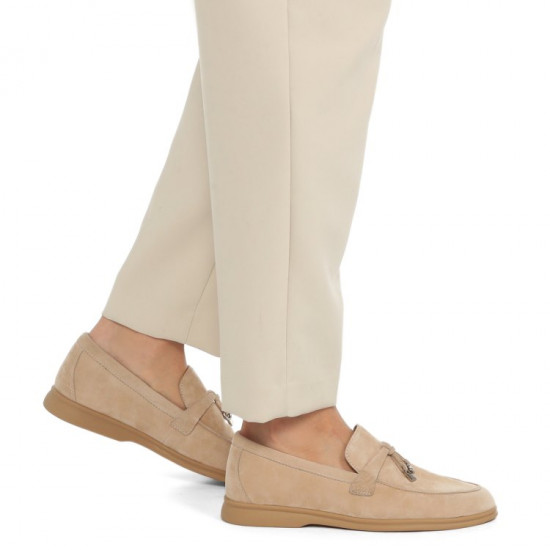 Лоферы женские