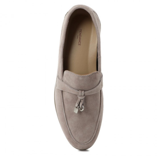 Лоферы женские