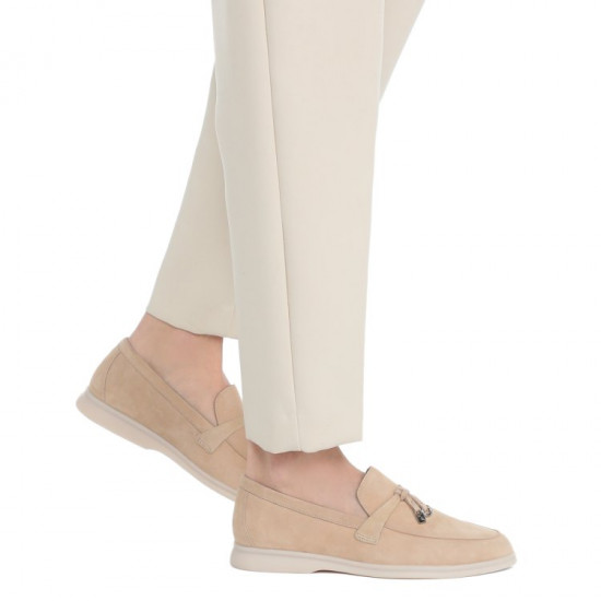 Лоферы женские