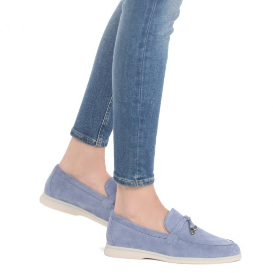 Лоферы женские