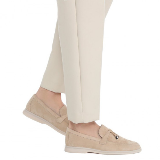 Лоферы женские