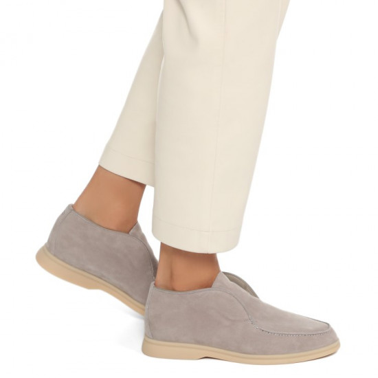 Лоферы женские