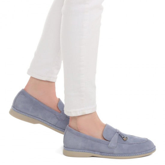 Лоферы женские