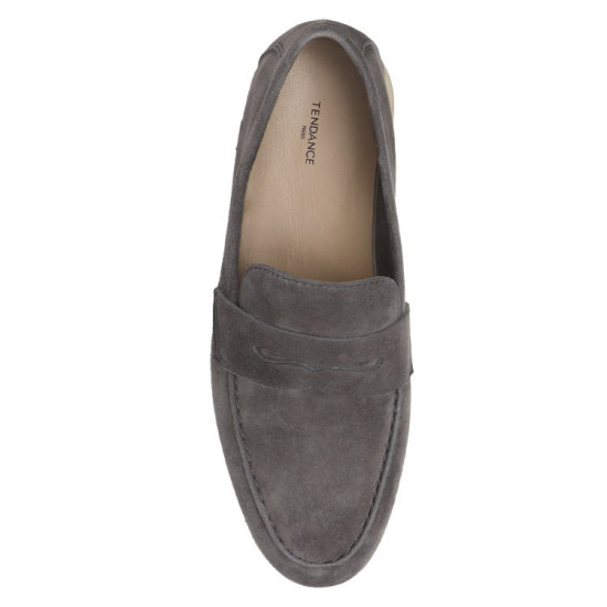 Лоферы женские