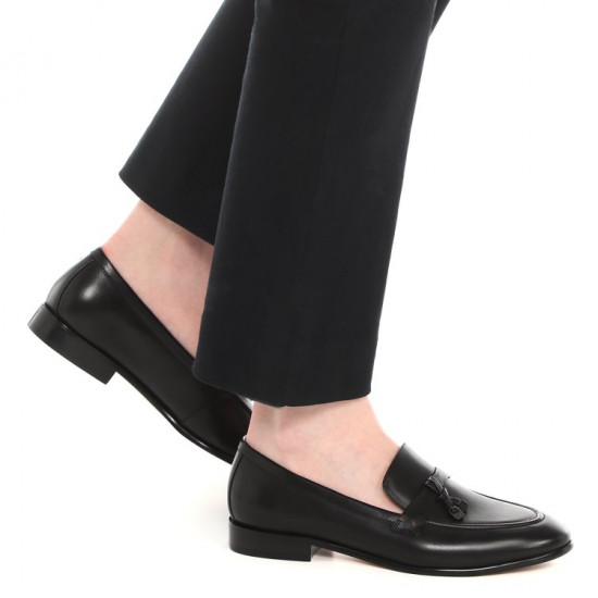 Лоферы женские