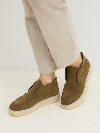 Лоферы женские