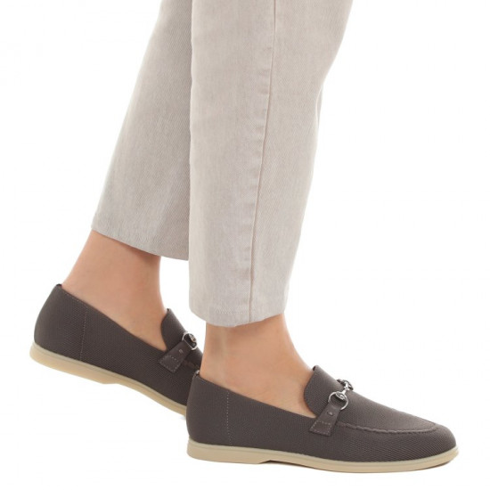 Лоферы женские