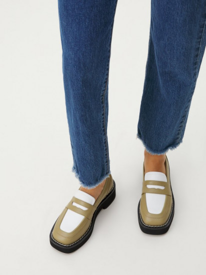 Лоферы женские