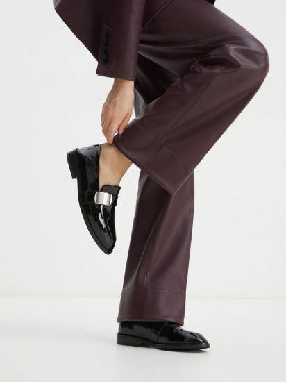 Лоферы женские