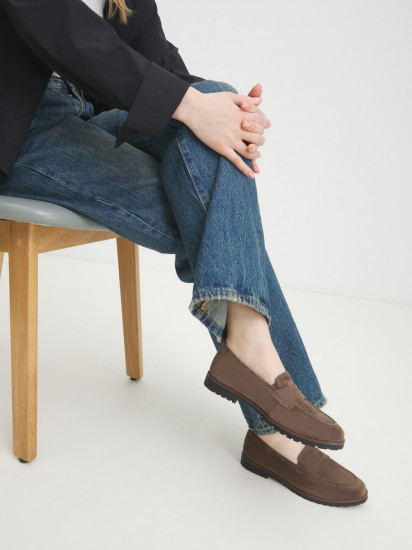 Лоферы женские