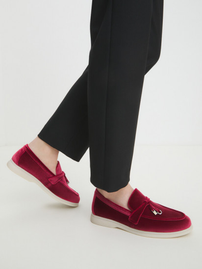 Лоферы женские