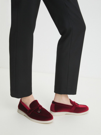 Лоферы женские