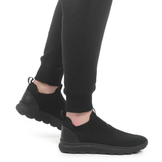 Кроссовки мужские