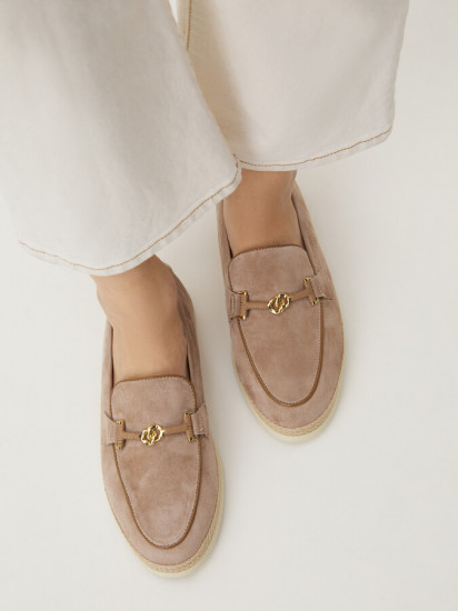 Лоферы женские