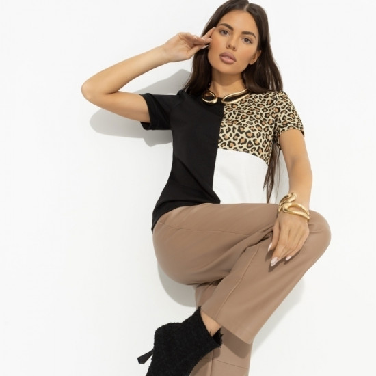 Футболка женская с анималистичным принтом Эволюция роскоши