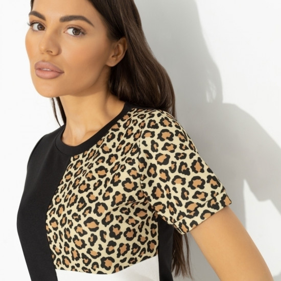 Футболка женская с анималистичным принтом Эволюция роскоши