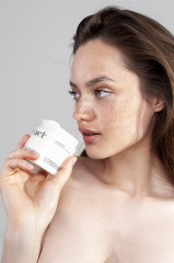 Набор средств для обновления и питания кожи «Кокос» - Фото 6