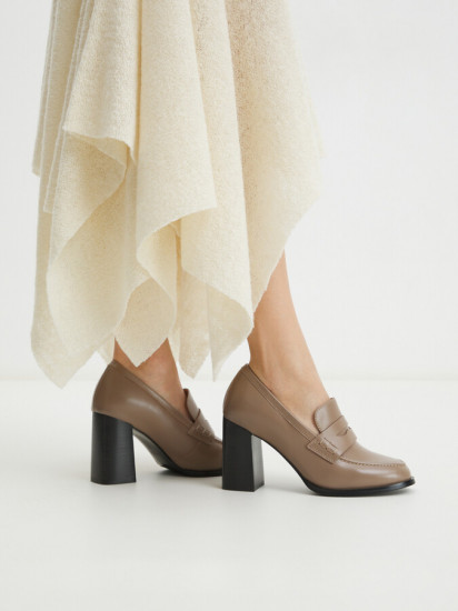 Туфли женские