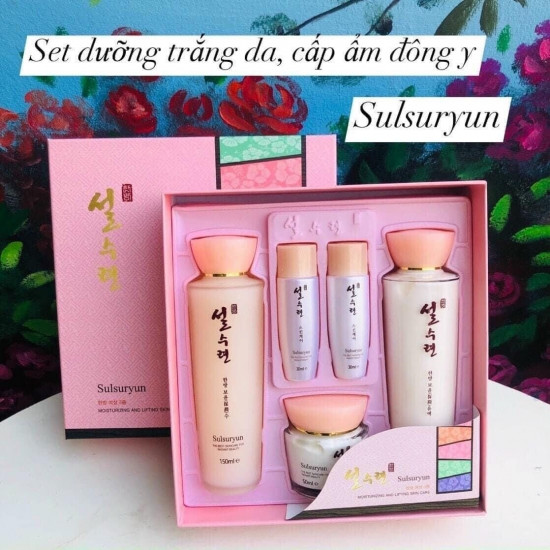 Набор уходовой косметики для лица «Sulsuryun Moisturizing And Lifting Skin Care»