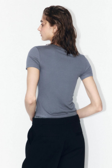 Футболка женская