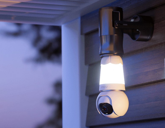 Видеокамера Imou Wi-Fi Bulb Cam 3MP