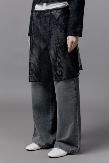 Джинсы с кружевной баской женские