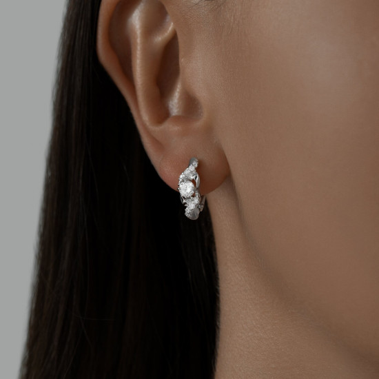 Серьги из серебра с фианитами