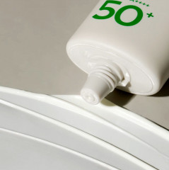 Сыворотка солнцезащитная увлажняющая «Galactomy Moisture Sun Serum» SPF50+ PA++++ - Фото 3